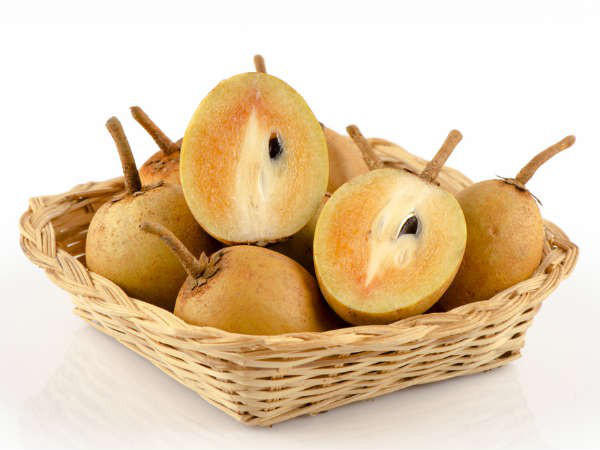 Mơ thấy quả hồng xiêm đánh con gì?