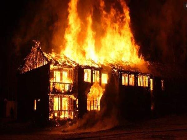 Thấy cháy nhà có ý nghĩa gì, điềm báo gì