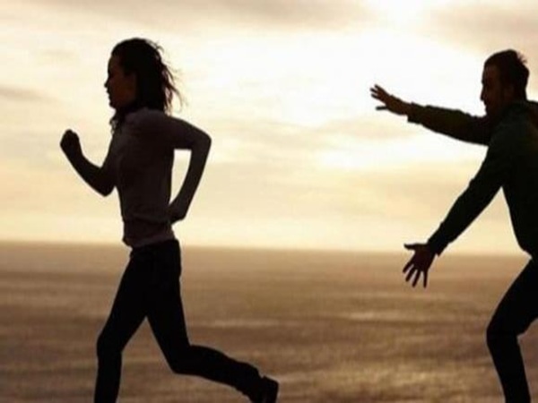 Nằm mơ thấy bị rượt đuổi là điềm gì, số mấy mang lại vận may?