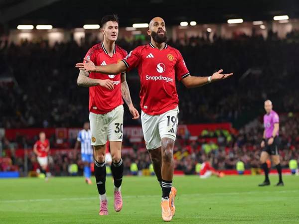 Tin MU: Khởi sắc với việc bỏ sơ đồ chiến thuật 3-4-3