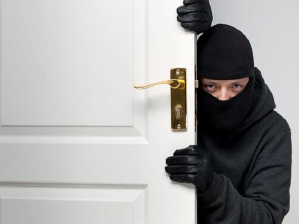 Ý nghĩa của hình ảnh ăn trộm trong cuộc sống?